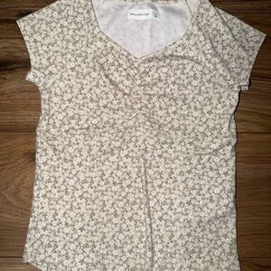 abercrombie kids Cream Floral V-Neck Short Sleeve Top